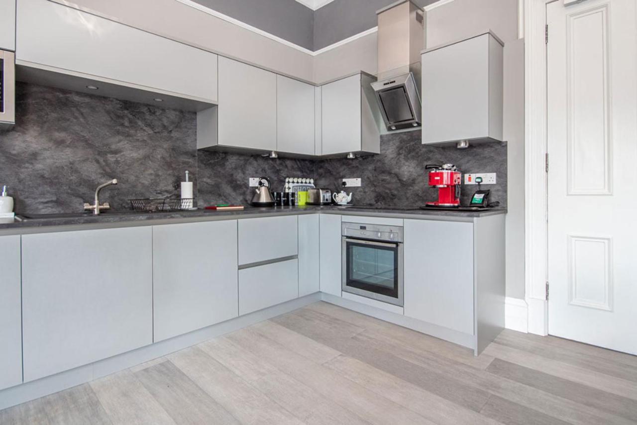 Апартаменты Flat 3 Barron House Нэрн Экстерьер фото
